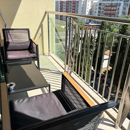 Lägenhet Miramar Palace 612s *